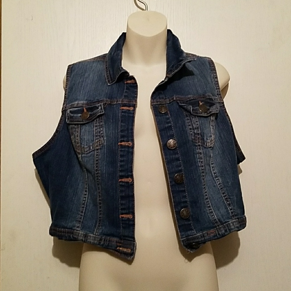 Maurices denim crop vest